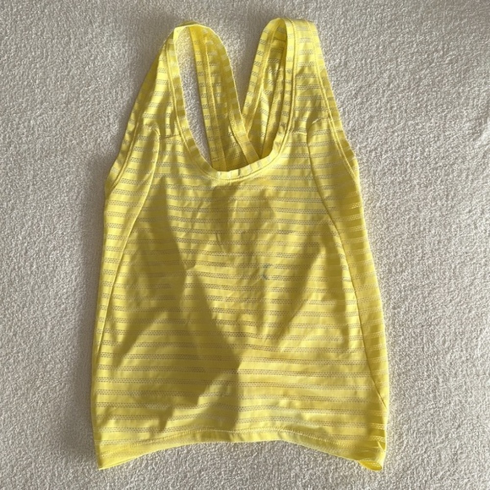 Zyia Active Nimbus‎ Split Back Knot Crop Top